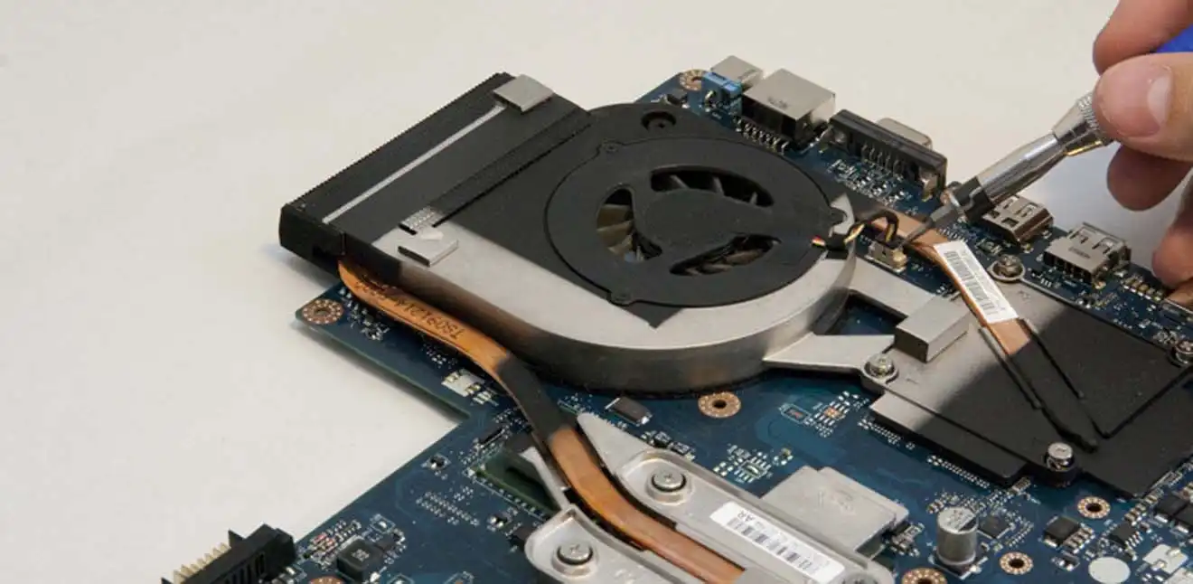 Чистка ноутбука Packard Bell от пыли в Ульяновске | Замена термопасты